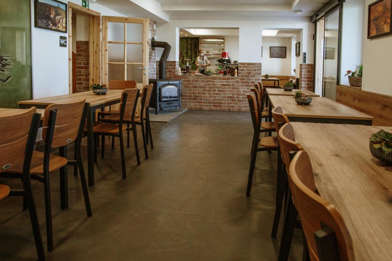 Dom Na Slivnici Bed and Breakfast Cerknica Exteriör bild