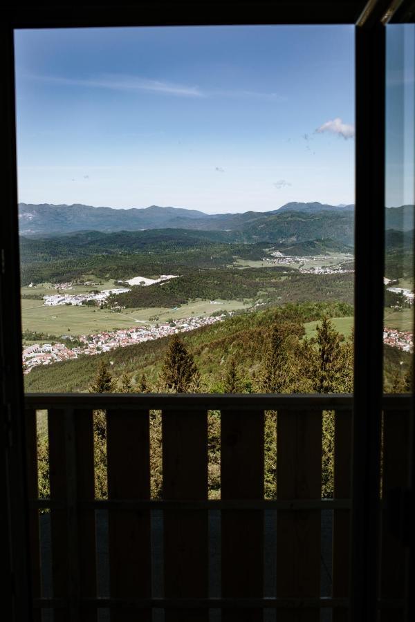 Dom Na Slivnici Bed and Breakfast Cerknica Exteriör bild