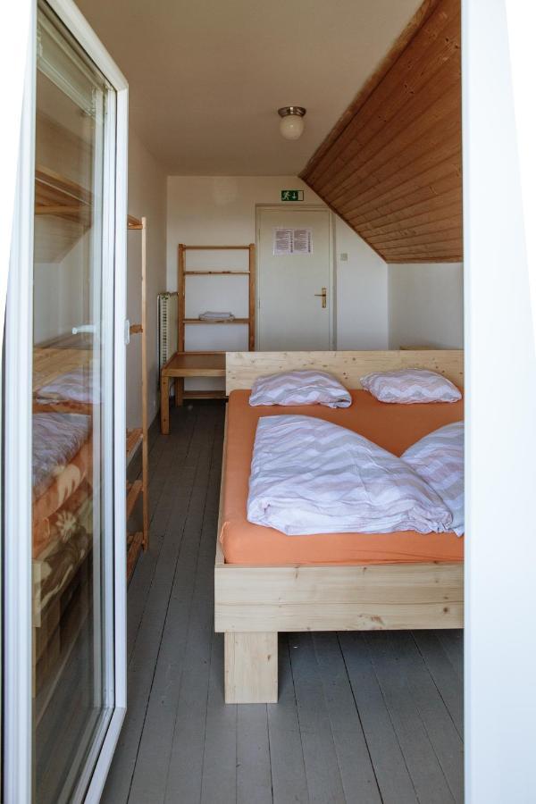 Dom Na Slivnici Bed and Breakfast Cerknica Exteriör bild